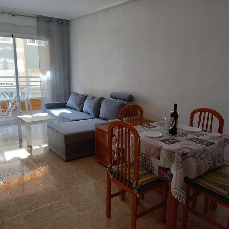Julia'S Paradise Apartment Torrevieja Esterno foto