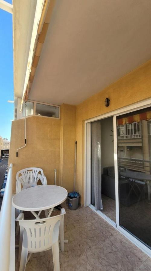 Julia'S Paradise Apartment Torrevieja Esterno foto